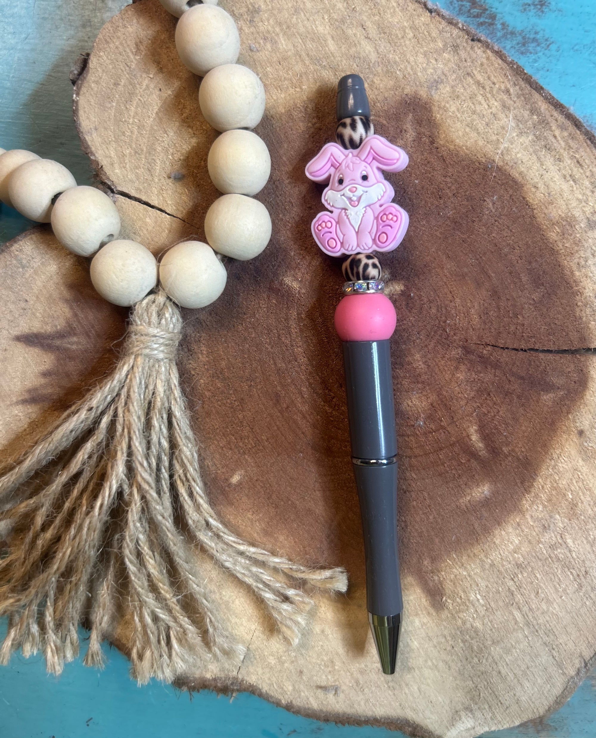 Grey Solid Pen Bunny