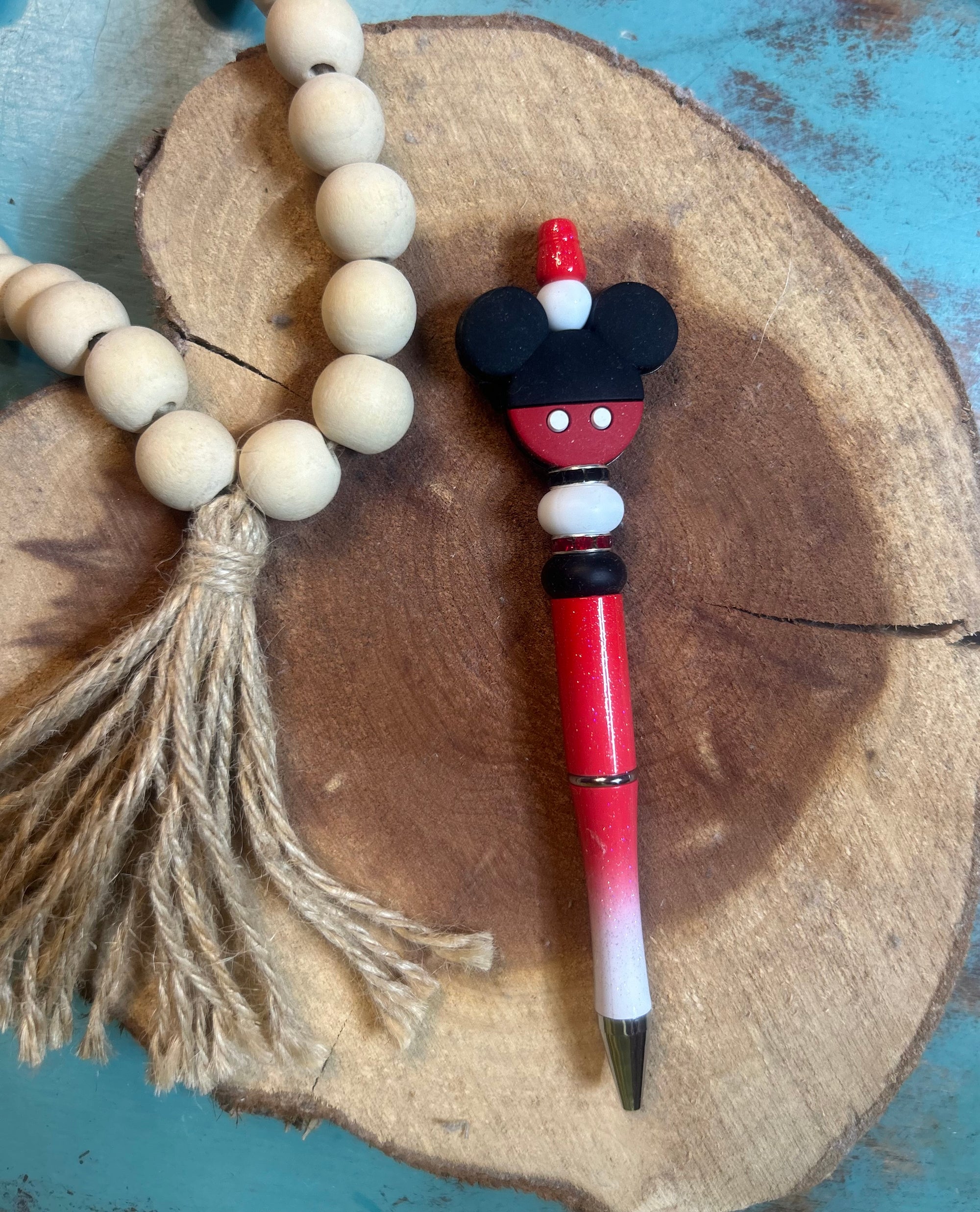 Red & White Ombre Glitter Pen Mouse Head